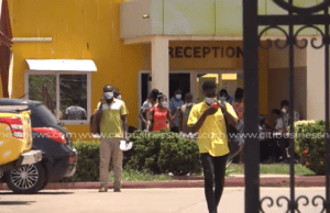 Kumasi: MoMo merchants protest over MTN’s decision to block their SIM cards
