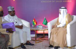 H.E. the Deputy Minister of Hajj and Umrah receives the delegation of (Republic of Ghana) and signs an agreement with them on arrangements for the Hajj season 1444 AH